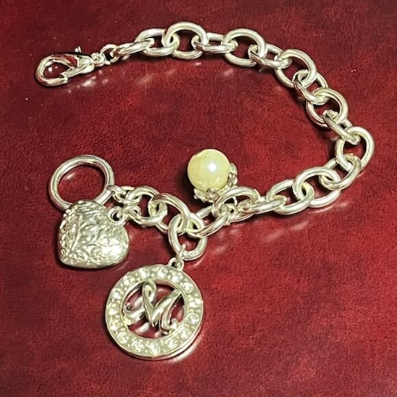 Silver-Tone Chain Charm Bracelet w/Heart, "M" Initial, Faux Pearl, Rhinestones - Picture 10 of 13